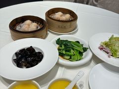 -万龙洲海鲜(大兴绿地缤纷城店)