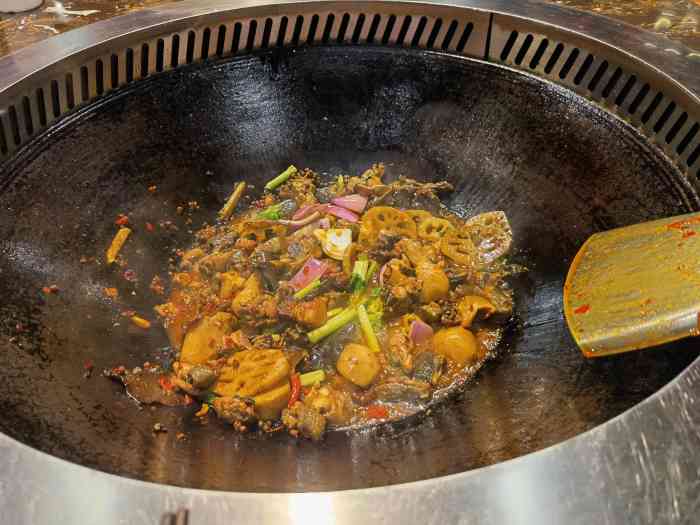 山水两江柴火鸡(北碚店)-"生日恰好遇上他们家开业,正好大众点评有优.