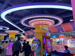 -开心巴士(世纪东方商业广场店)