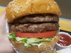 -The Habit Burger Grill 哈比特汉堡(爱琴海店)