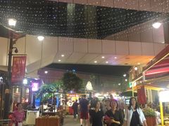 -百老汇美食街