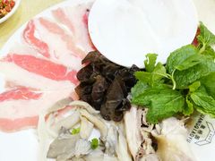 -桥香园云南过桥米线(金马碧鸡店)