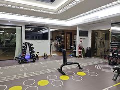 -简·无界健身工作室·运动康复·体态(石厦店)