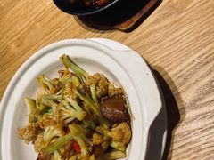 -峨嵋小镇·川菜(勒泰中心店)