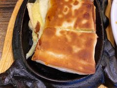 甜奶酪馅饼-格日勒阿妈蒙古厨房(大召店)