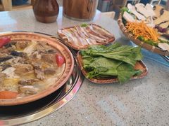 -阿婆情腊排骨火锅(金虹路店)