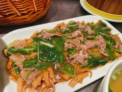 潮界湿炒牛河-潮界(虹桥新天地店)