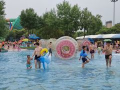 -欢乐水魔方水世界
