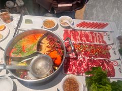 -潮牛壹号鲜牛肉火锅(光谷天地店)