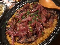 腊肉煲仔饭-馬蘭花開(车站大道店)