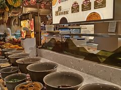 -山焱·炭火自助烤肉(周浦万达店)