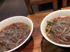 -万记麻辣烫国展总店