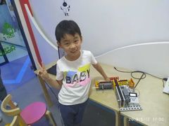 -能力风暴机器人编程中心