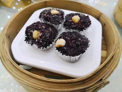 黑糯米糕-东豪园林海鲜酒家(南港路辅路店)