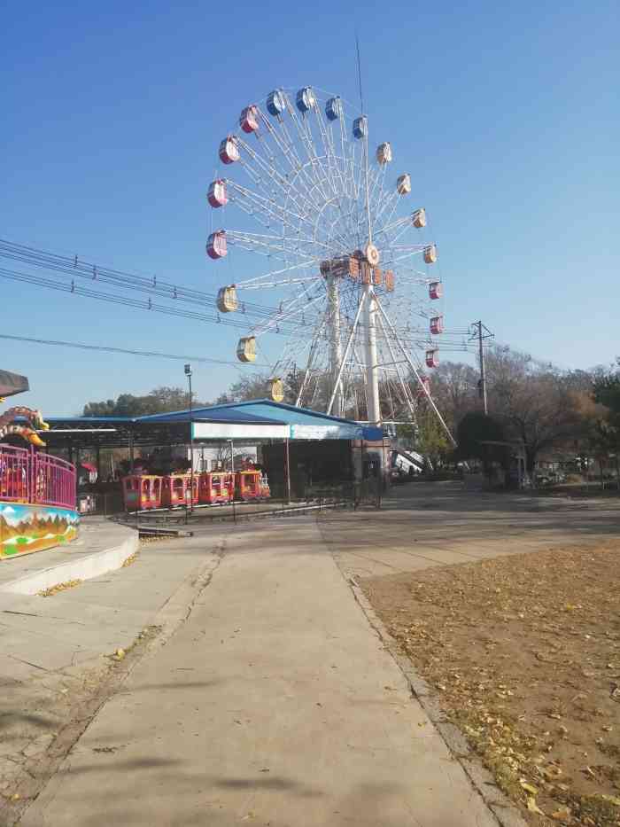 鞍山市东山乐园图片