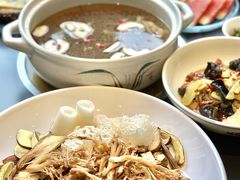 -黔蘑菇四季餐厅(观山湖店)