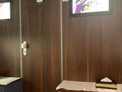 -王浩儿纪六孃甜皮鸭(乐山总店)