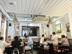 -野迹·石橄榄鸡·烧烤(新洲店)