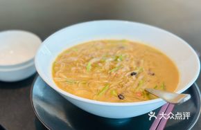 Fermented Sichuan Radish with Tapioca Noodles