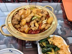 -牛一嘴·兰州牛肉面·大盘鸡(财富中心店)