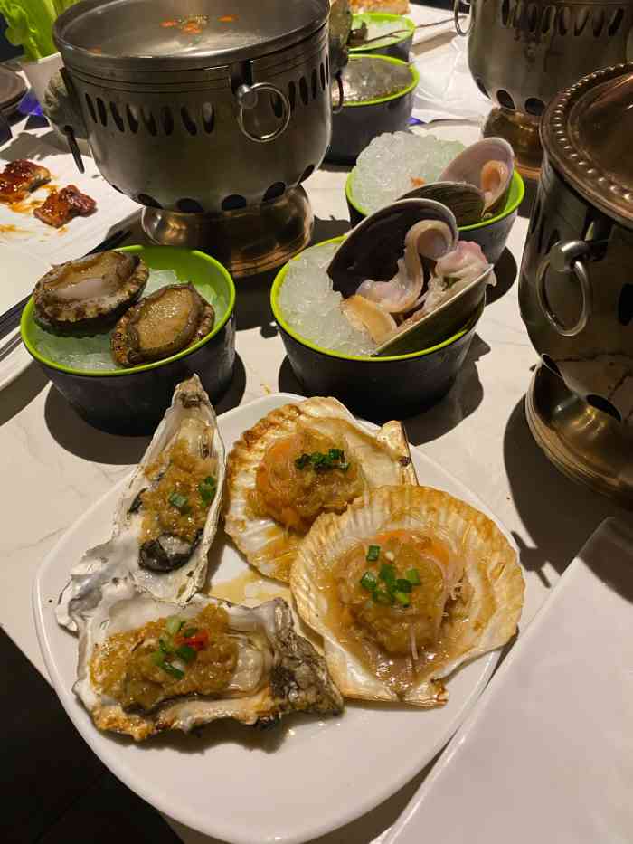 海天盛宴mini迷你(福州广场店)-"门店位于福州广场星巴克旁边,上下两