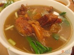 牛腩面-糖朝(尖沙咀店)