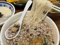 -津津飯堂