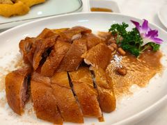荔枝木烧鹅-东江渔村·古典园林·30年粤菜老字号(太和店)