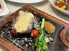 -西语·炭烧牛排(卓越中寰店)