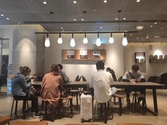 大堂-喜茶(深圳东门1234店)