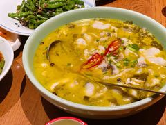 酸菜鱼-新白鹿餐厅(银泰西湖文化广场店)