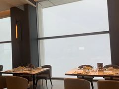 靠窗位-锦厨自助餐厅·海鲜·牛扒(海口索菲特大酒店)