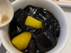 -万龙洲海鲜(大兴绿地缤纷城店)