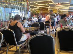 -大中华希尔顿酒店-念自助餐·嗨啤·小龙虾