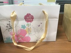 -花花卷卷·鲜食蛋糕(静安久光百货店)
