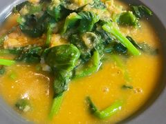 豌豆黄浸豌豆尖-半山腰·云南菜(侨福芳草地店)