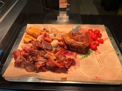 -圣丰索菲特·2 On 988 Café 自助餐厅