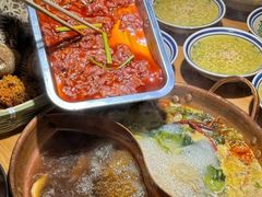 -洱火云南酸菜牛肉火锅(石景山当代商城店)