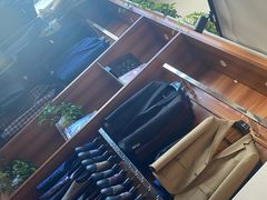 -宇翔服饰(双井桥东首城国际店)