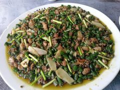 特色尖椒兔-江湖黑大兔(杨家坪店)