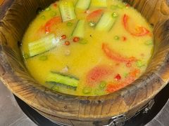 -鱼遇木桶斑鱼火锅(塔湾店)
