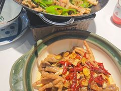 -费大厨辣椒炒肉(黄兴中心广场店)