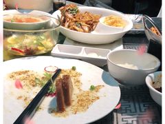 -贯贯吉·清真餐厅(浙江中路店)