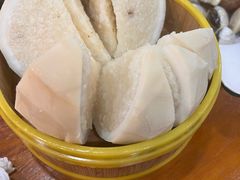 -老何家后安粉·糟粕醋海鲜火锅(三亚湾椰梦长廊店)