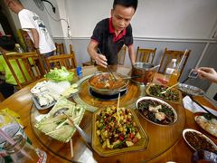 -苗侗地道红酸.酸汤鱼·酸汤牛肉