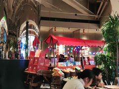 大堂-青年公社烤鸭(熙悦天街店)
