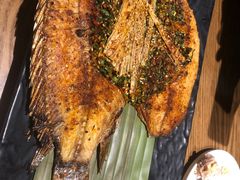 香茅草捆鱼-金孔雀德宏傣味餐馆(魏公村店)