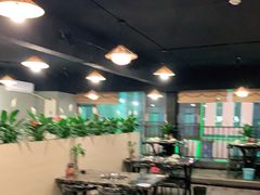 大堂-雷山鱼酱酸汤鱼·酸汤牛肉(花果园T1区店)