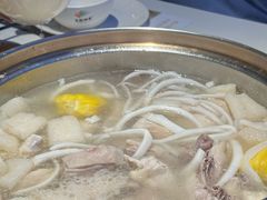 -烹然四季椰子鸡火锅(姚家园万象汇店)