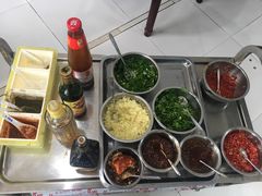 -姚记抚仙湖石锅鱼庄